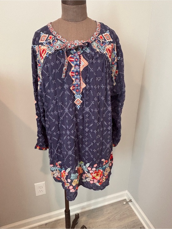 Johnny Was Tops - Johnny Was Navy Embroidered Floral Tunic 2X